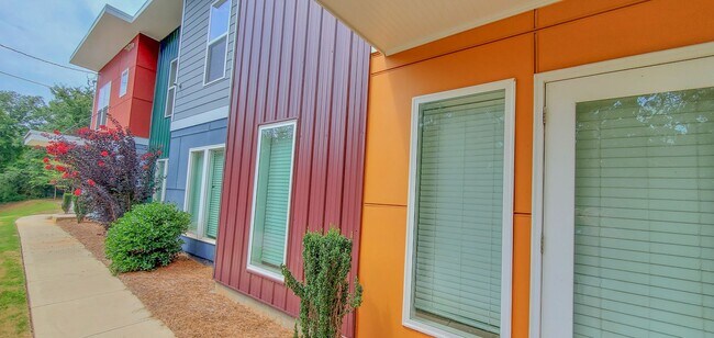 Photo - 270 Fifth Street