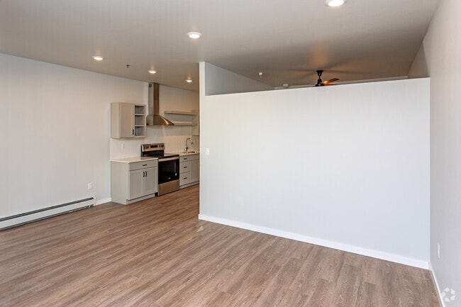 1BR, 1BA, Gunnar - 765SF - Sala de estar - MAKT