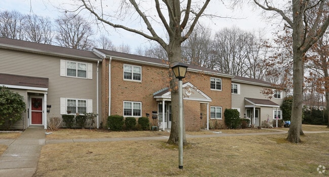 Photo - Avery Village