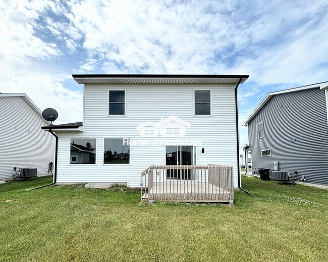 Photo - 15231 Deerview Dr