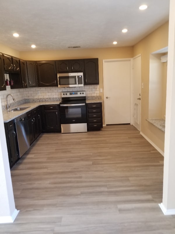 Photo - 5725 Baker Dr