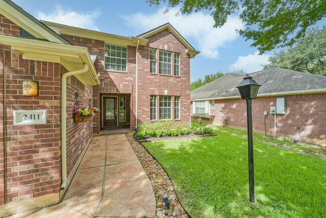 Photo - 2411 Misty Falls Ct