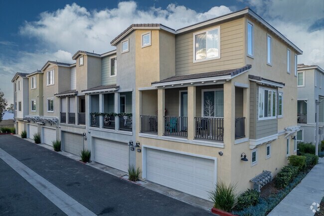 Photo - Bonita Village