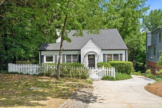 Building Photo - 138 Mt Paran Rd NE