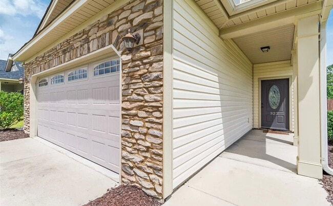 Photo - Stunning 3 Bedroom, 2.5 Bathroom- Concord Park in Cayce! Available July 2026!