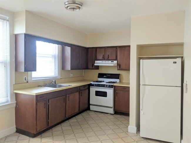 Photo - 1102 Broadway Unidad 1