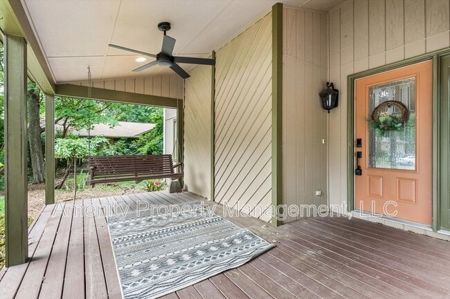 Photo - 204 Granville Dr