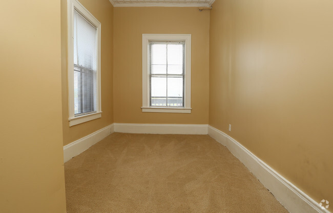 622- 2 Bedroom 1 Bath