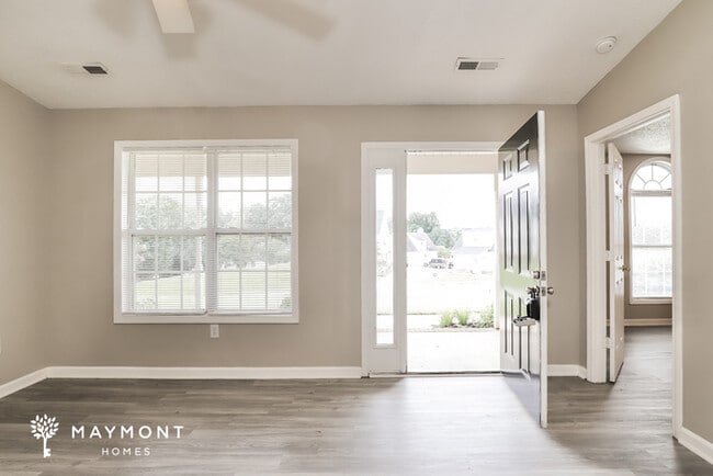 Photo - 146 Central Oaks Rd