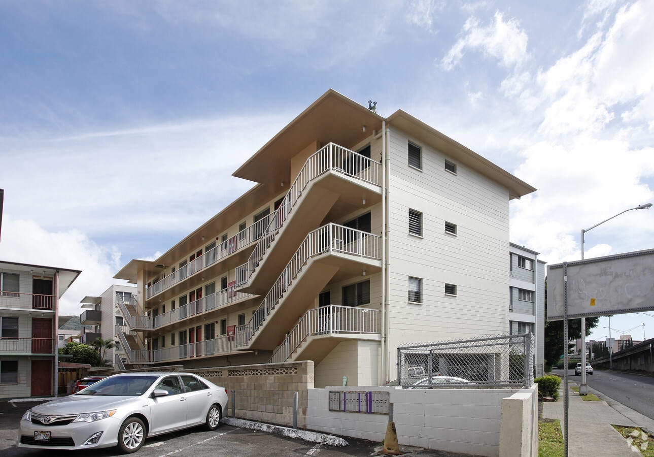 Photo - 1254 Lunalilo St