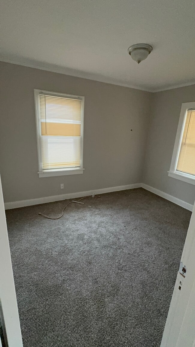 Photo - 2422 E 70th Terrace