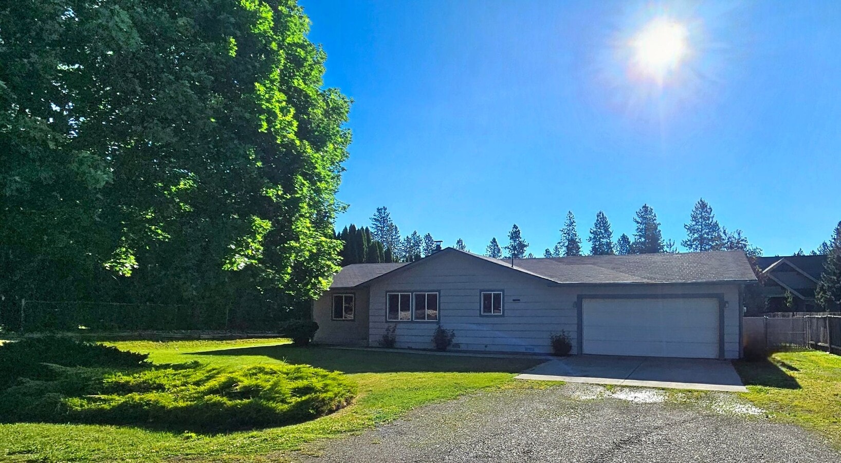 2-Bed, 2-Bath Single Family Home in Hayden - 2-Bed, 2-Bath Single Family Home in Hayden