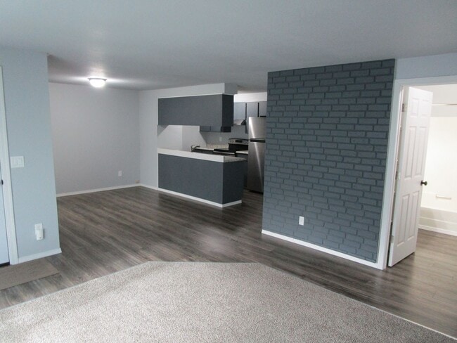 Photo - 0567 Unit 01