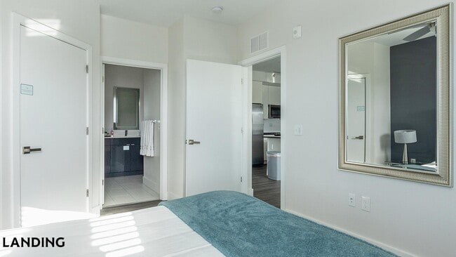 Photo - 4950 W Prescott St Unit 5211