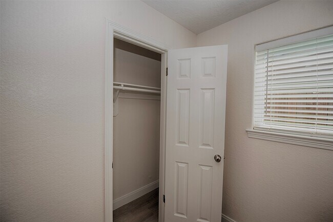 Photo - 11406 Sagewind Dr