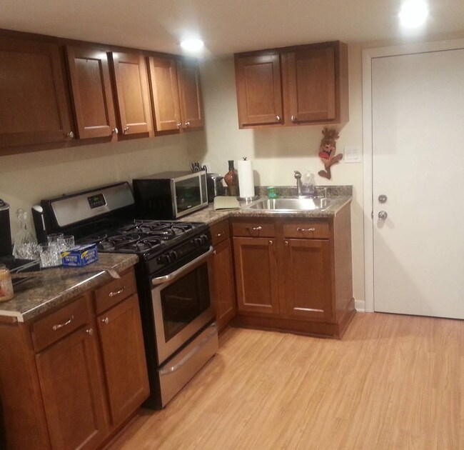 Photo - 5608 N Marmora Ave Unit 1