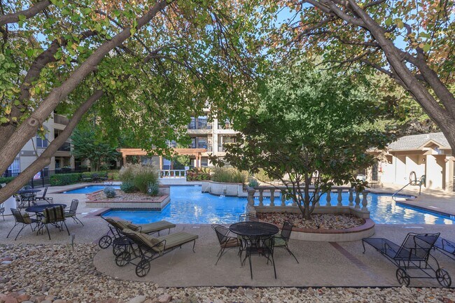 Photo - Waterford at Goldmark