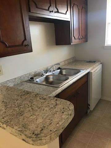 Photo - Embassy Apartments