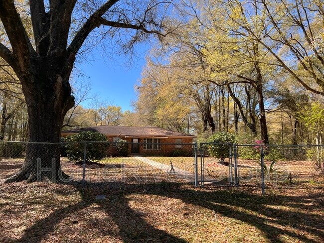 Photo - 1703 US-90 House