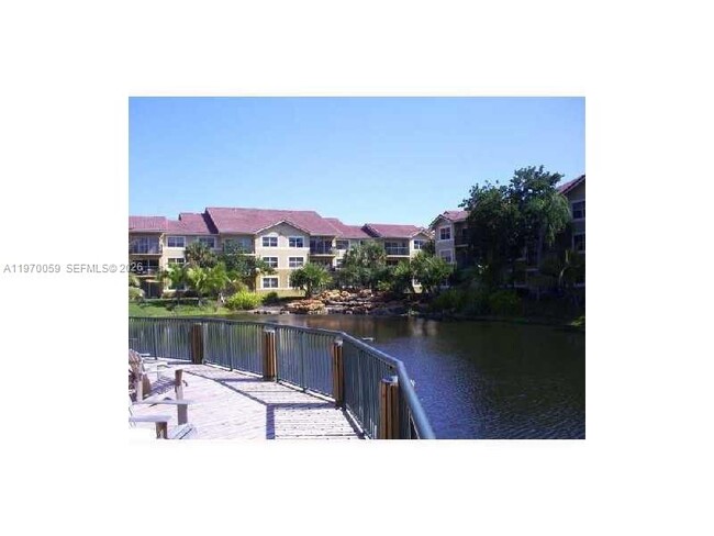 Photo - 9001 Wiles Rd Unidad 204