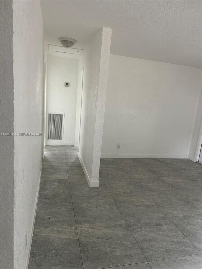 Photo - 151 W 11th St Unit 1