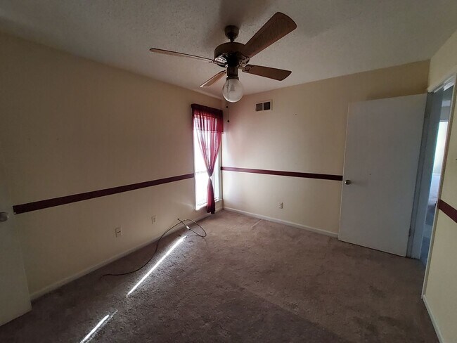 Photo - 7219 Lawn Ln