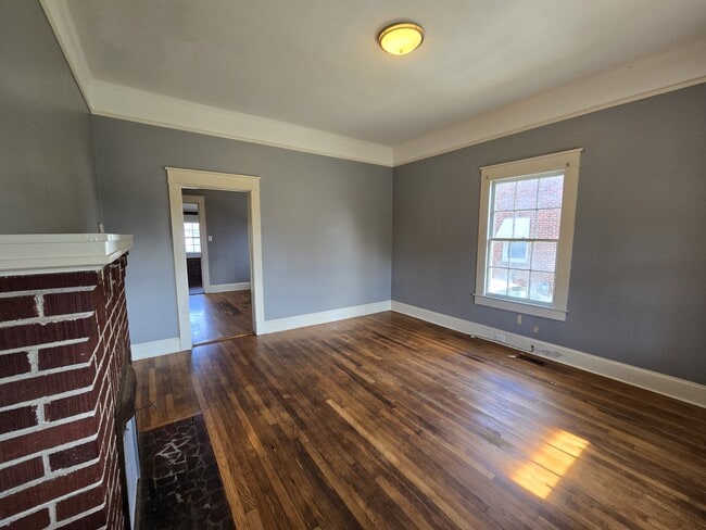 Photo - 110 Morgan Ave