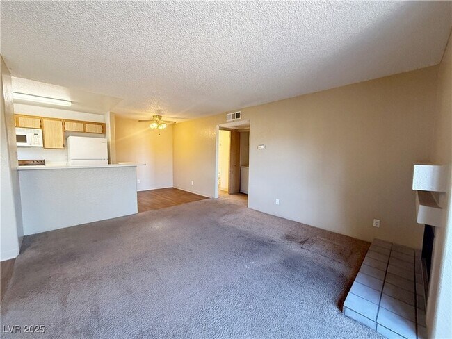 Photo - 2981 Juniper Hills Blvd Unit 204