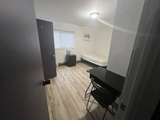 Photo - 1548 Jones-1548-2 Unit 1548-2