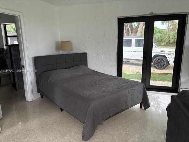 Photo - 6003 S Indian River Dr