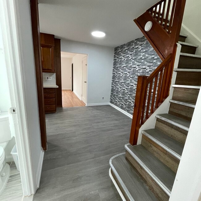 Photo - 18 KELLY Pky