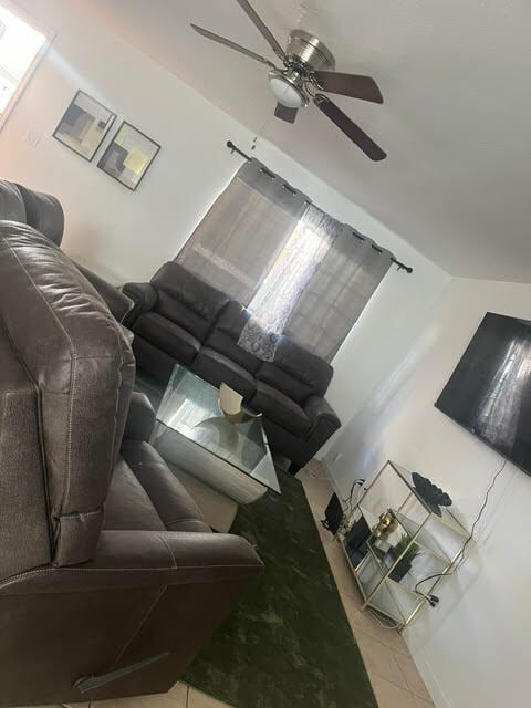 Photo - 1446 Liholiho St Unidad A