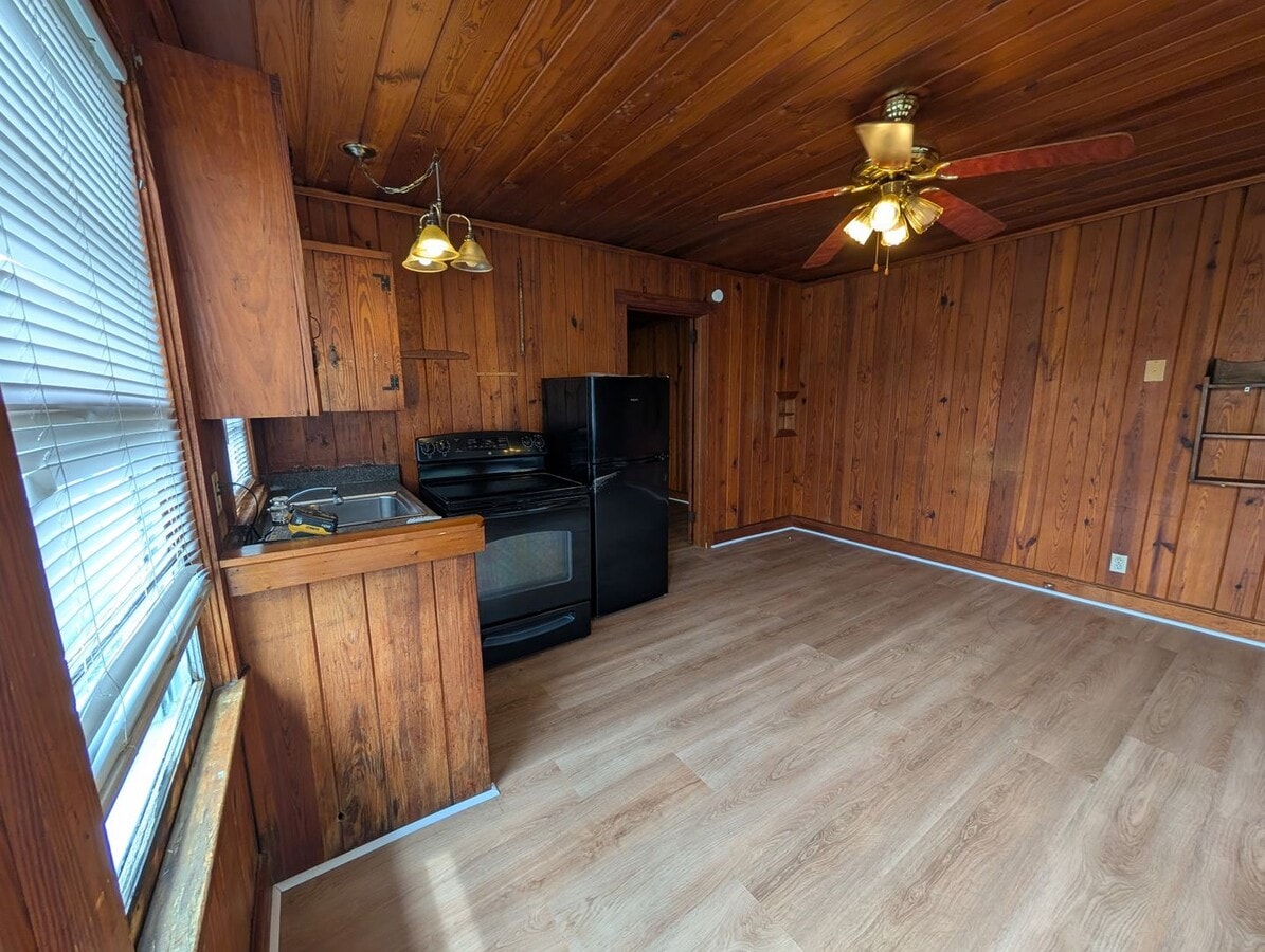Photo - Cozy 1 bedroom 1 bath Available now!