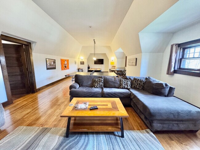 Photo - 3085 Fairmount Blvd Unidad SI ID1057685P