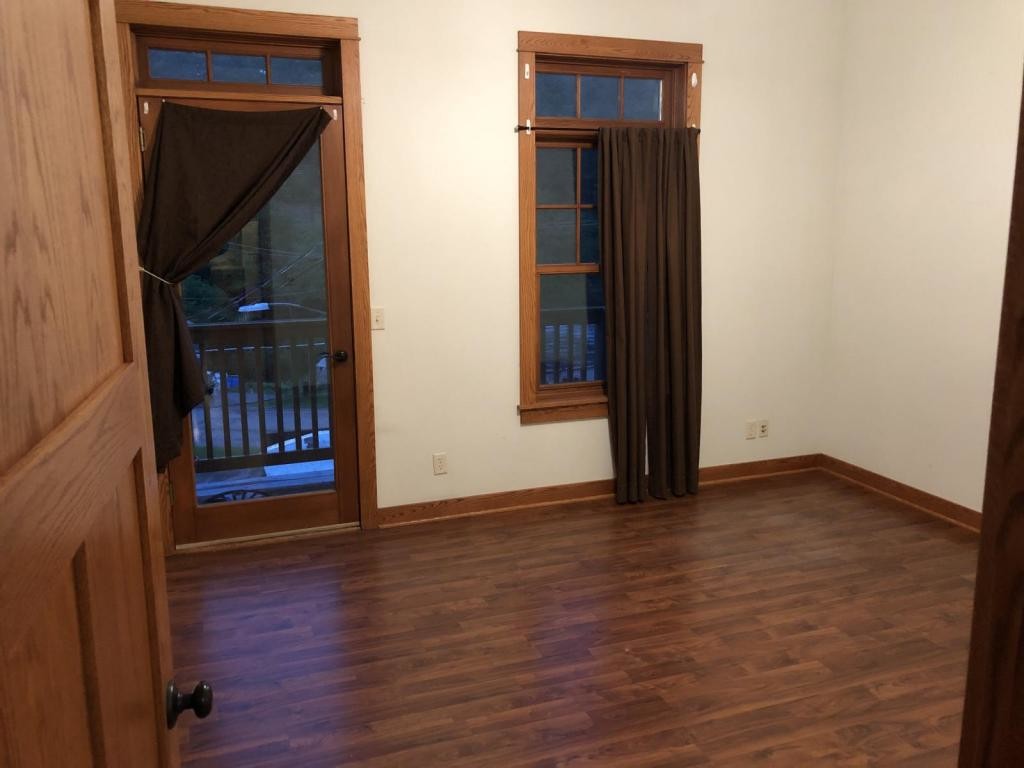 Photo - 16864 Davis St