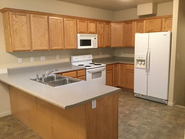 Photo - 2476 860 W Unit 1