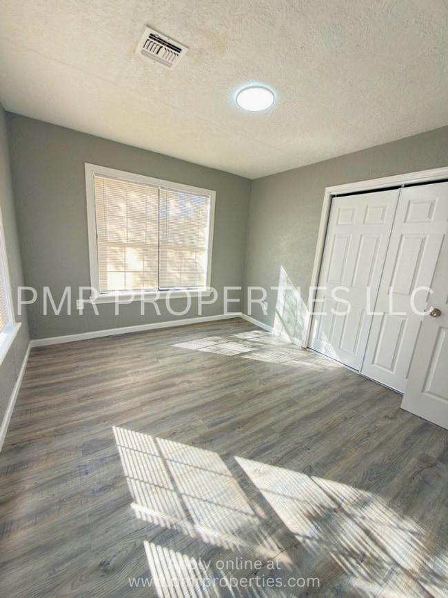 Photo - 2 Bedrooms/1 Bathroom House