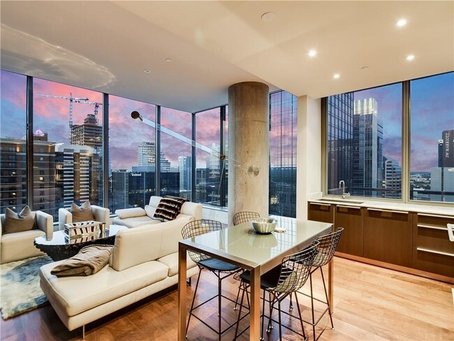 Building Photo - 210 Lavaca St Unit 185.771 Rental
