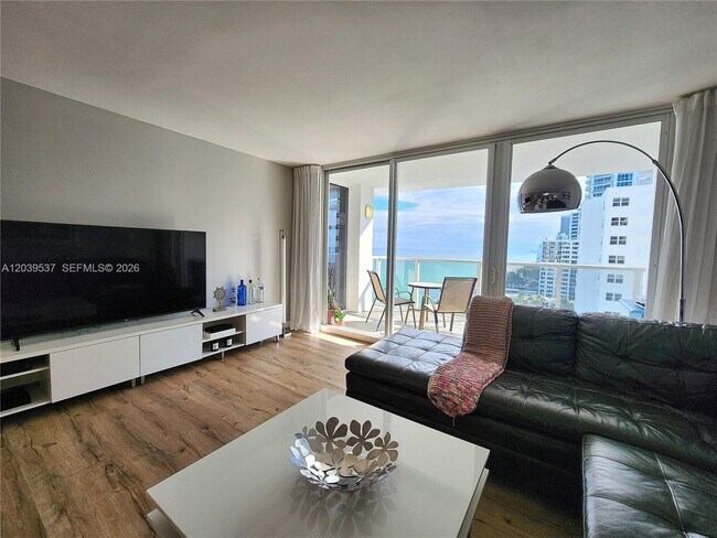 Photo - 2751 S Ocean Dr Unit 1406S