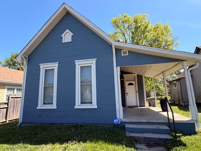 Building Photo - 115 N Elder Ave
