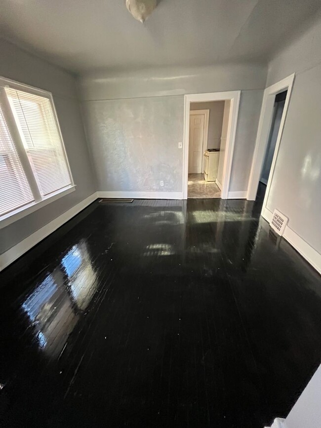 Photo - 14434 Mettetal St Unit 34 Lower