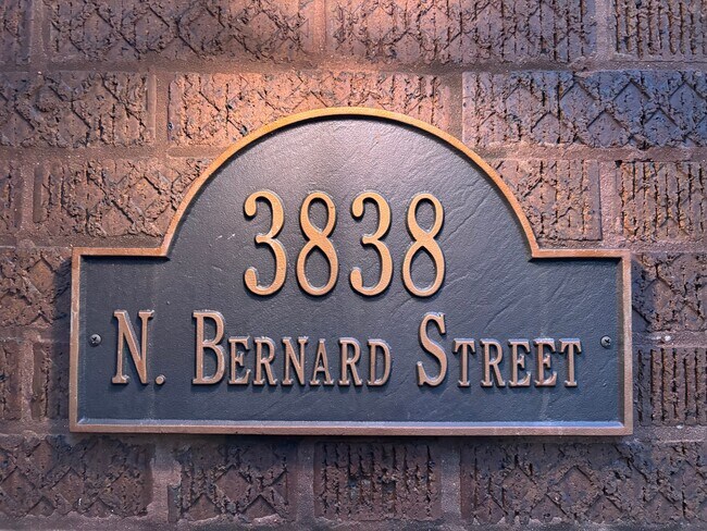 Building Photo - 3838 N Bernard St Unit A