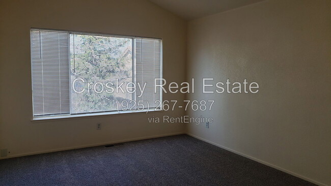 Photo - 4717 Knollpark Cir
