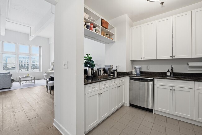 Photo - 1500 Washington St Unit 2J