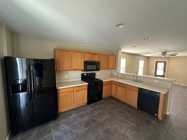 7044 S Brickellbush Ln