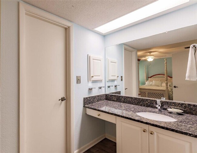 Photo - 6061 E Peppertree Way