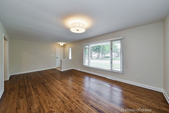 311 Longview Dr
