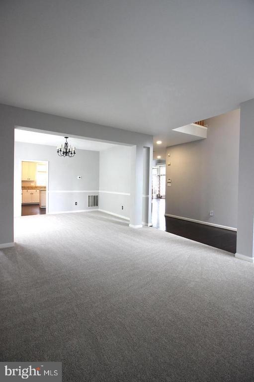 14015 Wood Rock Way