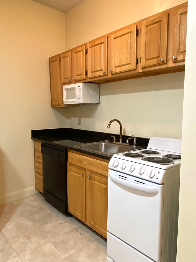 Photo - 112 Queensberry St Unidad 5