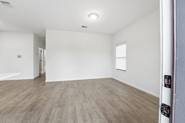 Photo - 319 N Carolina St